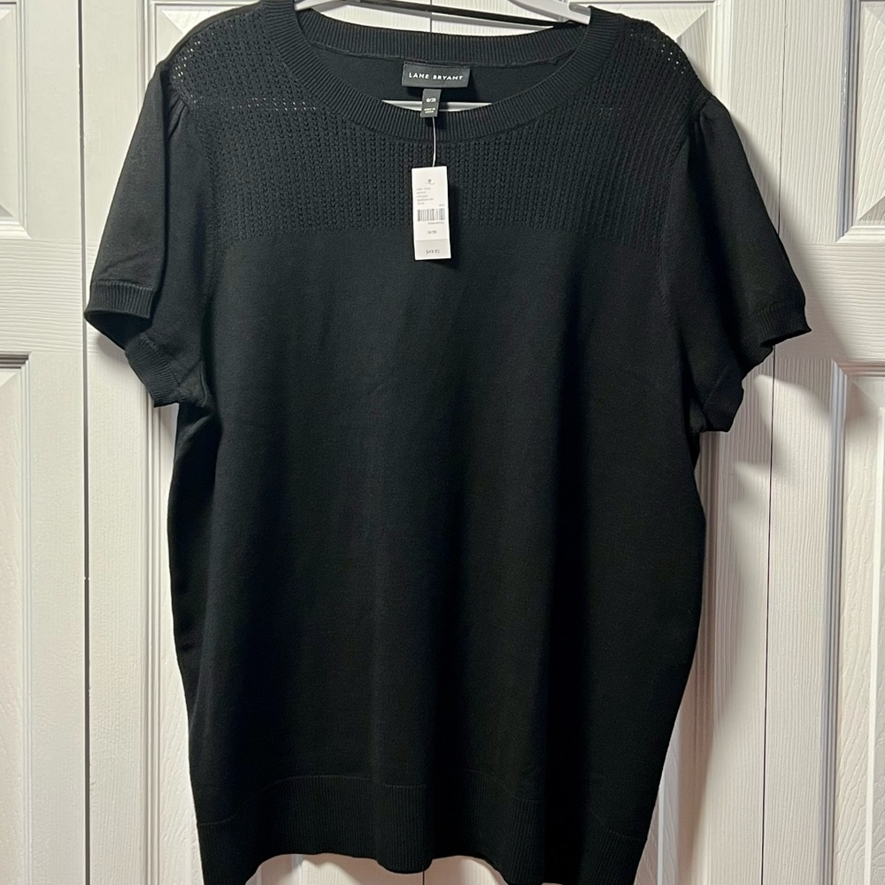 NWT LANE BRYANT BLACK SHORT SLEEVE BLOUSE W CUTE SLEEVES & “KNITTED” CHEST